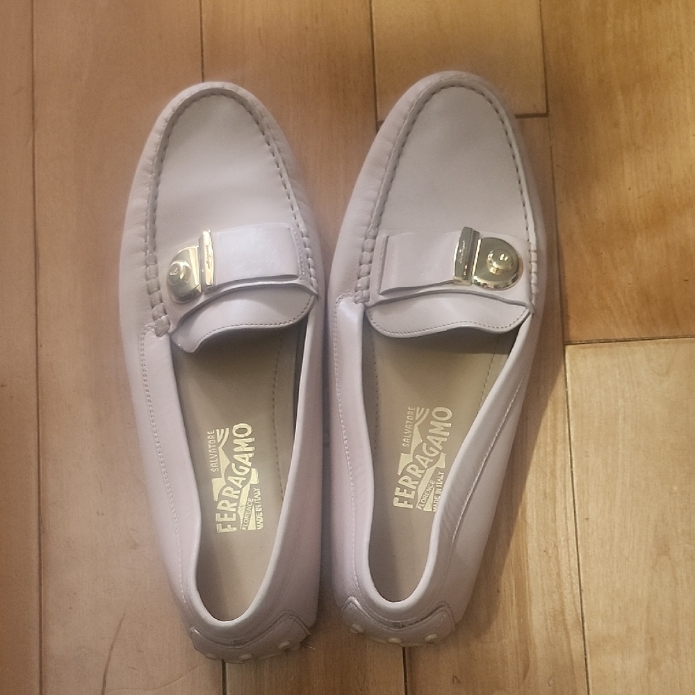 Salvatore Ferragamo Cream Loafers with Gold Buckle - Sz 10